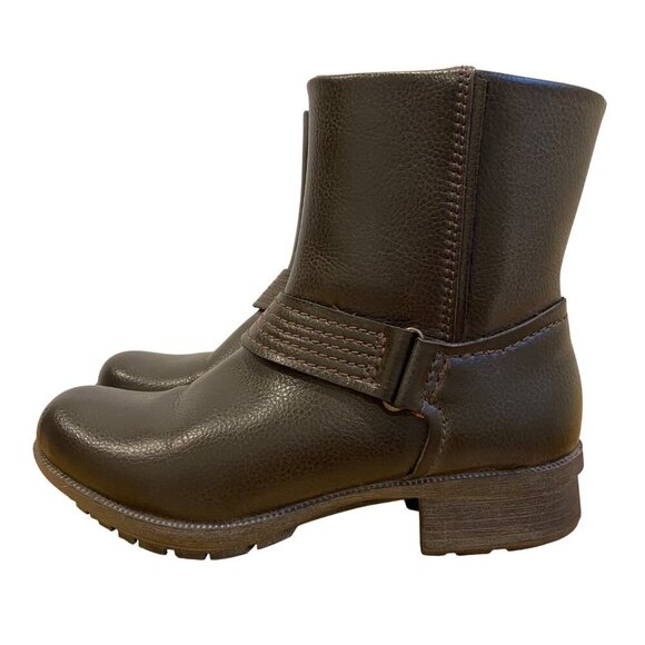 Clarks Collection Shoes - Clarks Collection Soft cushion Brown  Ankle Boots With Side Zipper size 5 harnes